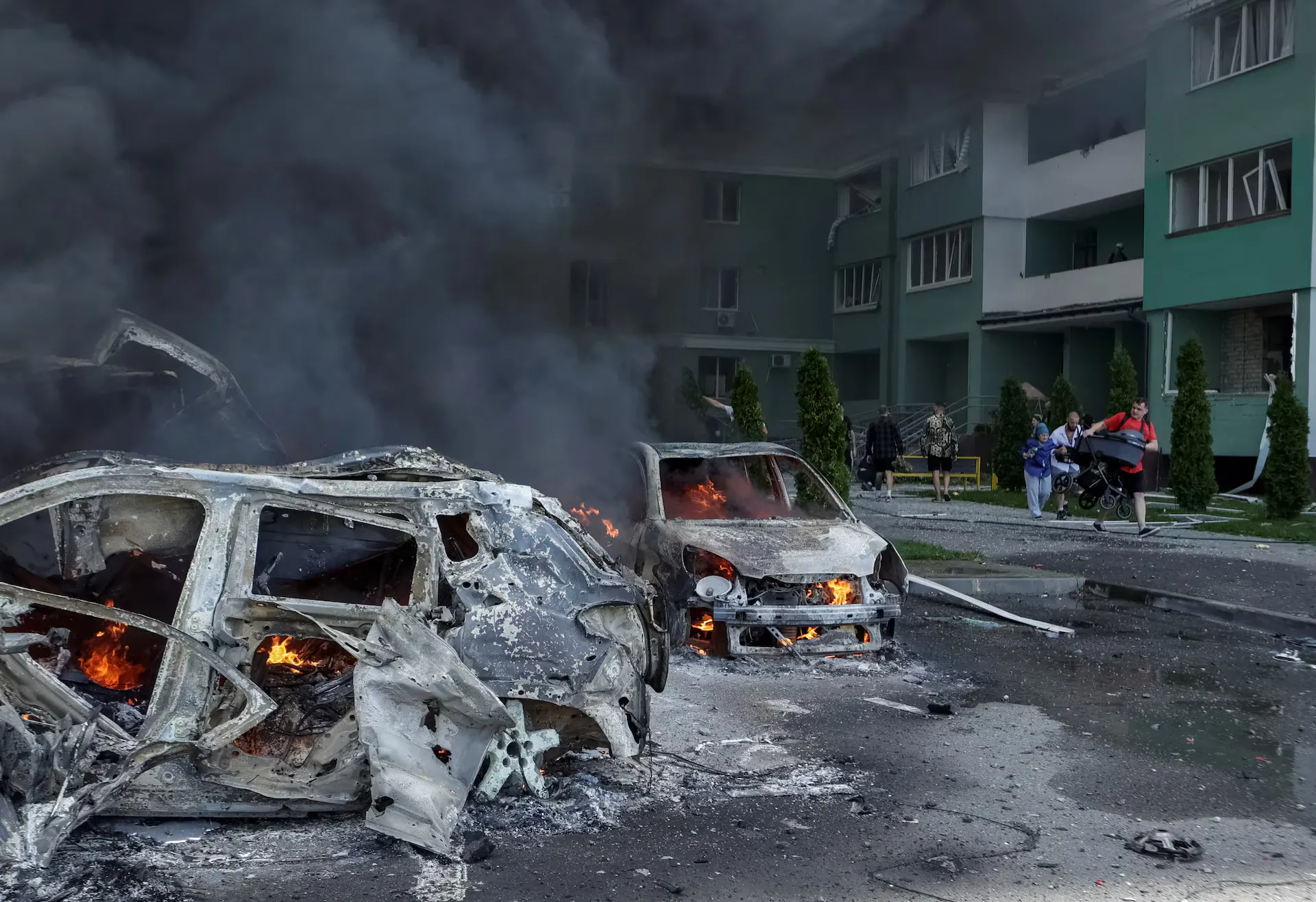 Атака РФ по Харкову: двоє загиблих, десятки поранених, серед них немовля